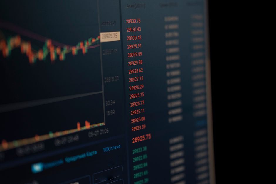 bullish and bearish engulfing candlestick patterns — Mastering Bullish and Bearish Engulfing Candlestick Patterns