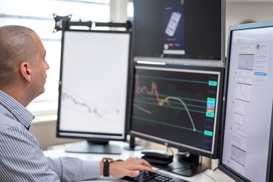 multi-chart layouts — Mastering Market Flow: A Guide to Multi-Chart Layouts in Forex